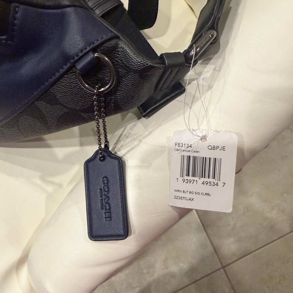 NWT Large Coach Warren Colorblock Leather and Signature Canvas Belt Bag - Picture 7 of 16